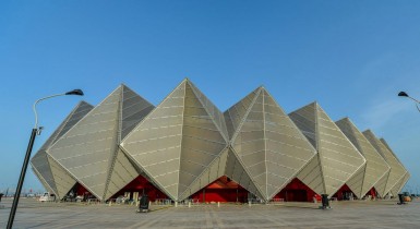 CRYSTAL HALL BAKÜ